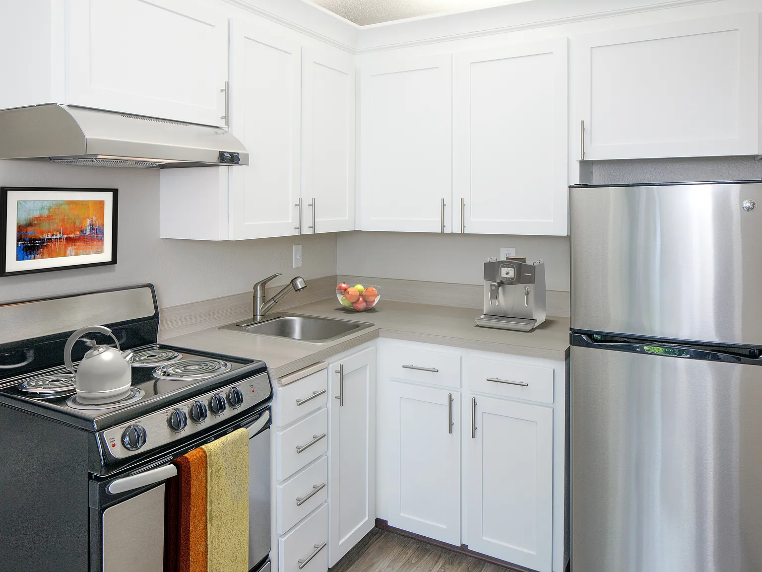 Parkridge Apartments — Photo 2
