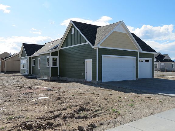 2nd image of 1575 Sandpiper Way