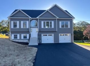 72 White Oak Ln, Wolcott, CT 06716
