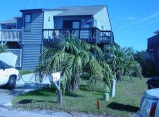 214 Bayview Dr, North Topsail Beach, NC 28460