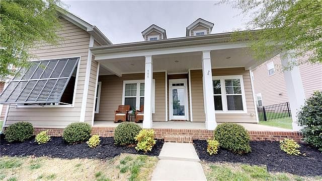 1st image of 111 Grayfox Dr