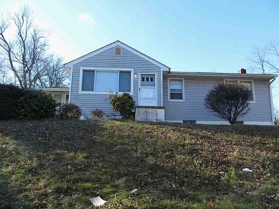 5th image of 1492 Easton Ave