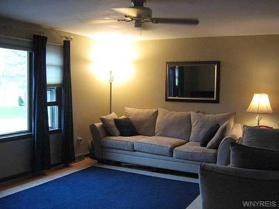 5th image of 44 Sleepy Hollow Ln