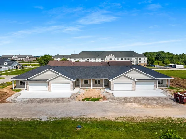 2718 Saffron Pl, Green Bay, WI 54311