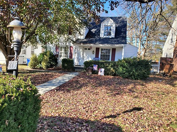 5th image of 815 Woodland Way