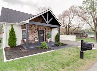 205 Church St, Portland, TN 37148