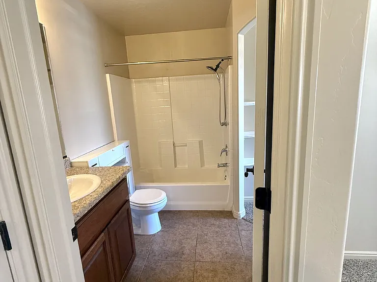 3419 S River Rd #53 — Photo 24