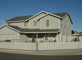 8203 Langara Dr, Pasco, WA