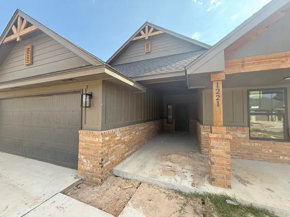 1221 Stonebridge Way, Enid, OK 73703
