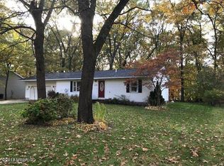 1239 Spencer Woods Dr, Muskegon, MI 49445