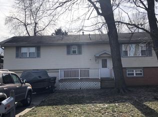 904 E Rosebrier St, Springfield, MO 65807