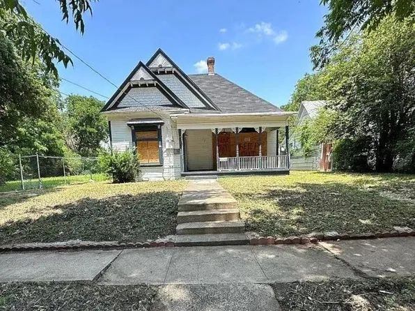 521 N 10th St, Waco, TX 76701