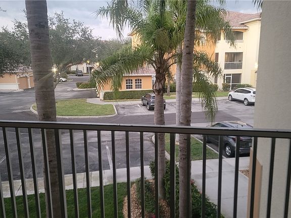 4th image of 3953 Pomodoro Cir Unit 202