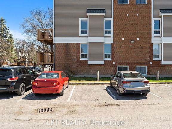 5th image of 260 Fenerty Ct #4
