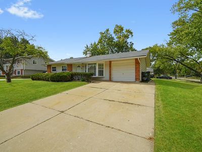 1490 Highland Blvd, Hoffman Estates, IL, 60169