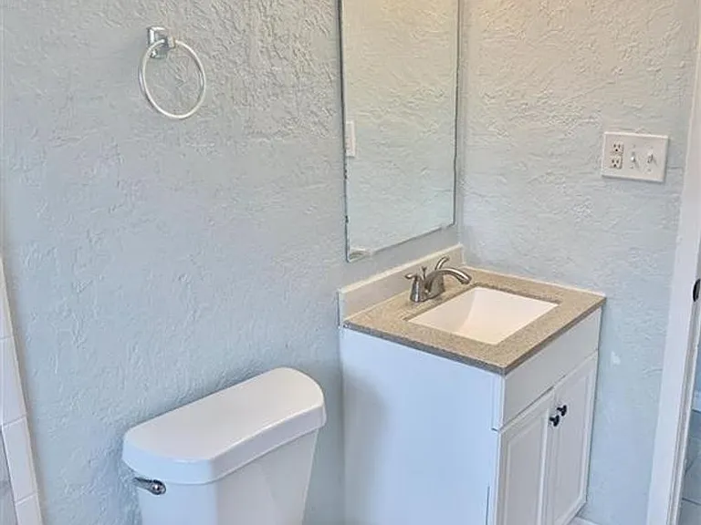 4207 SE Camden Way — Photo 17