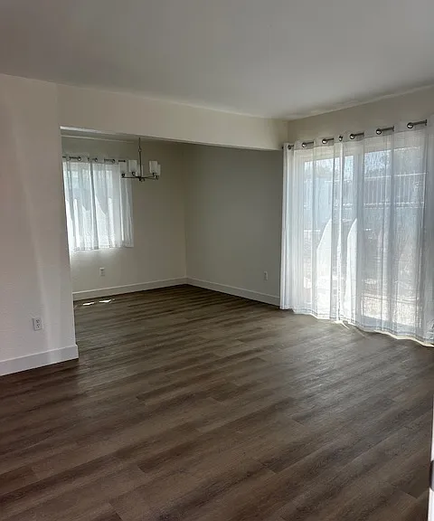 3405 Marlborough Ave — Photo 6