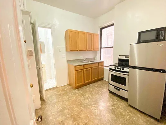 Rented by Platinum Forbes Global Properties | media 5