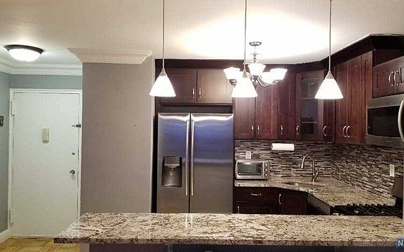 4th image of 2100 Linwood Ave APT 15F