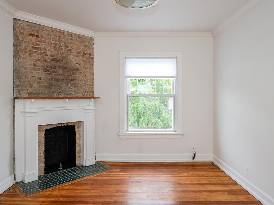 1st image of 10 McClure St APT F