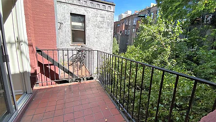 Rented by JK Dansar Corp