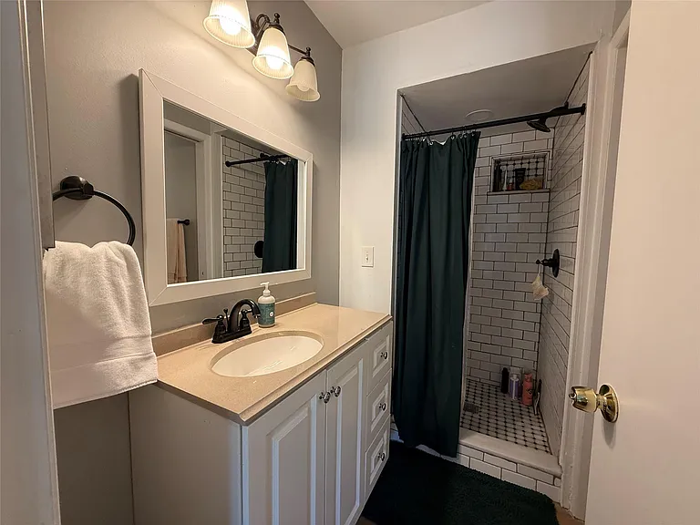 1403 Oakbrook E #93 — Photo 10