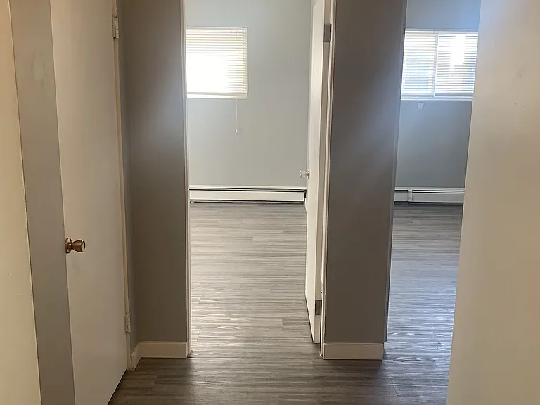 714 15th Ave SW — Photo 25