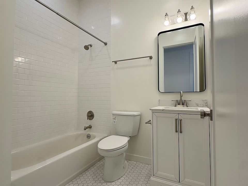 2nd image of 210 S Voluntario St #10