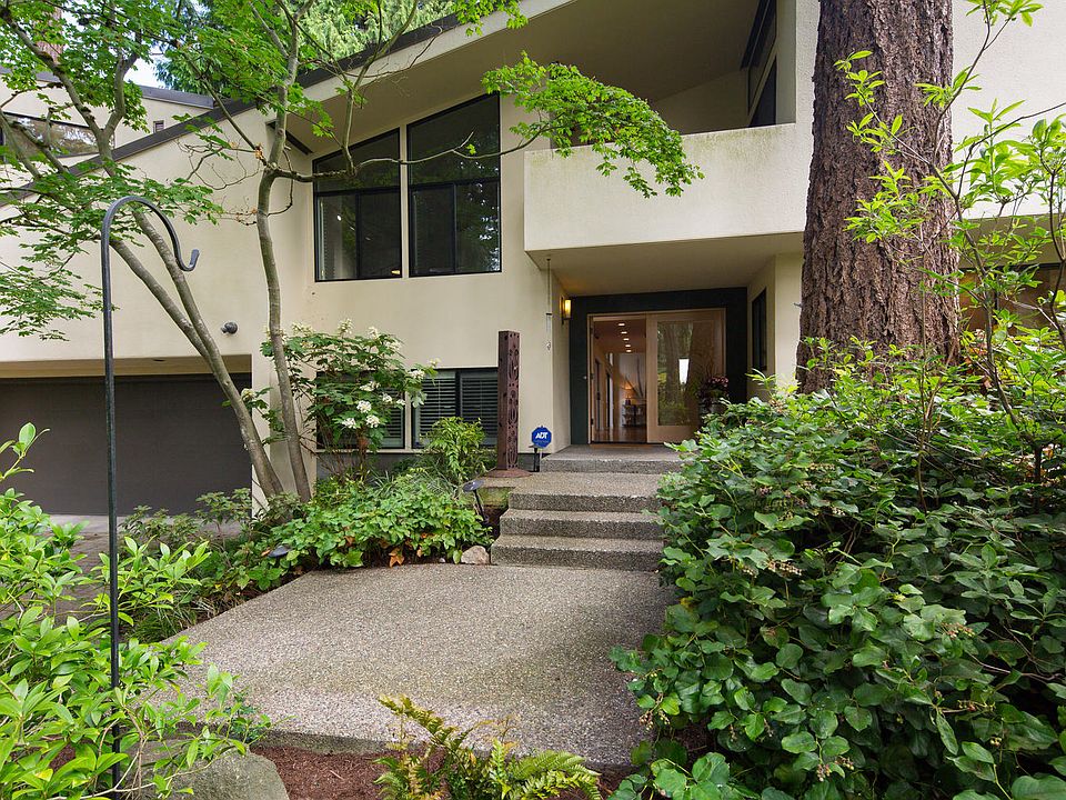 1st image of 10500 SE 27th St