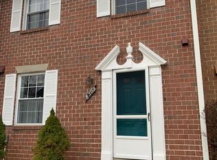 8509 Pine Run Ct, Ellicott City, MD 21043