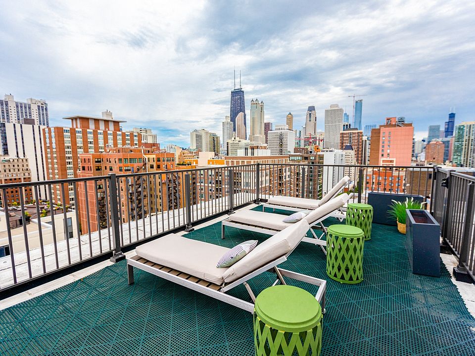 1st image of 1344 N Dearborn St APT 18G