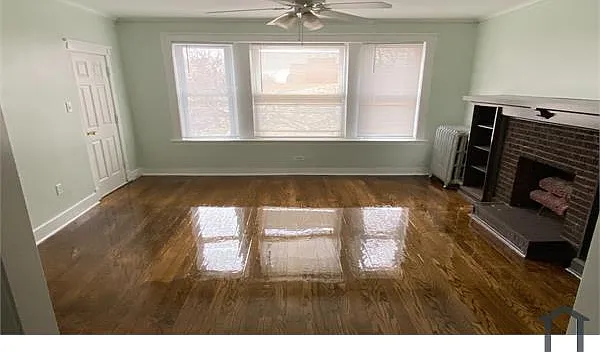 2 bed, 1000 sqft, $1,600 — Photo 2