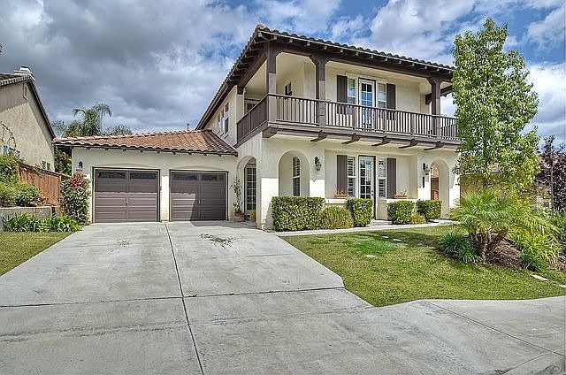 1st image of 575 Los Altos Dr