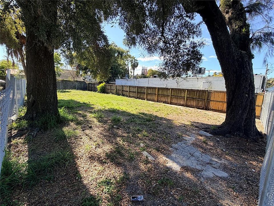 2nd image of 905 E 26TH AVENUE LOT 8