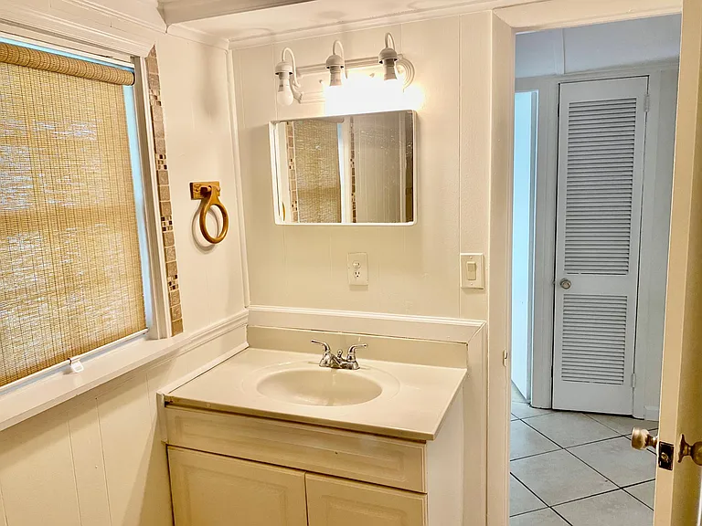3618 Drexel St — Photo 14
