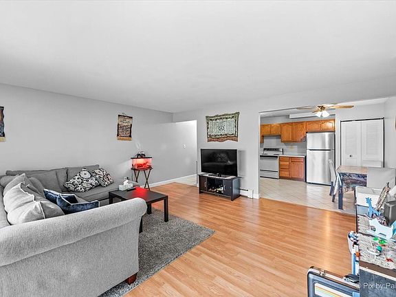 3rd image of 7422 Brookdale Dr #1-102