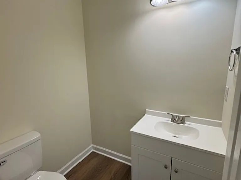 150 Raye Dr — Photo 10
