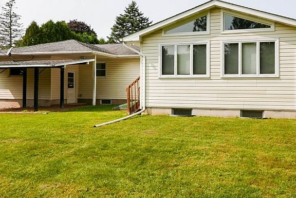 2nd image of 16 Fern Ave