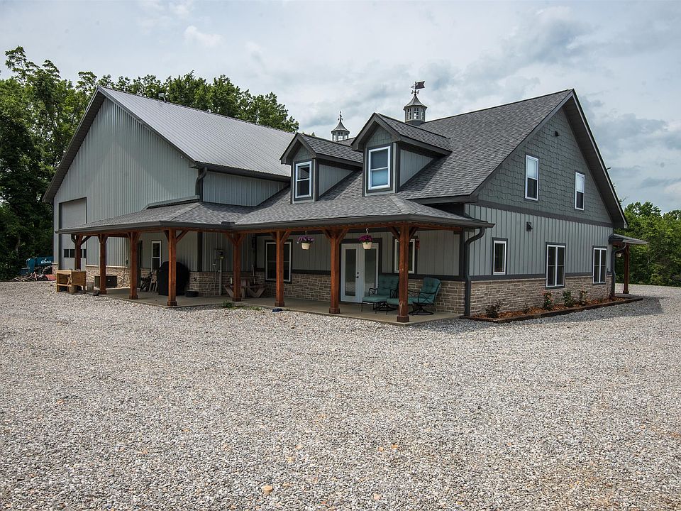 1st image of 328 Curtis Hollow Ln