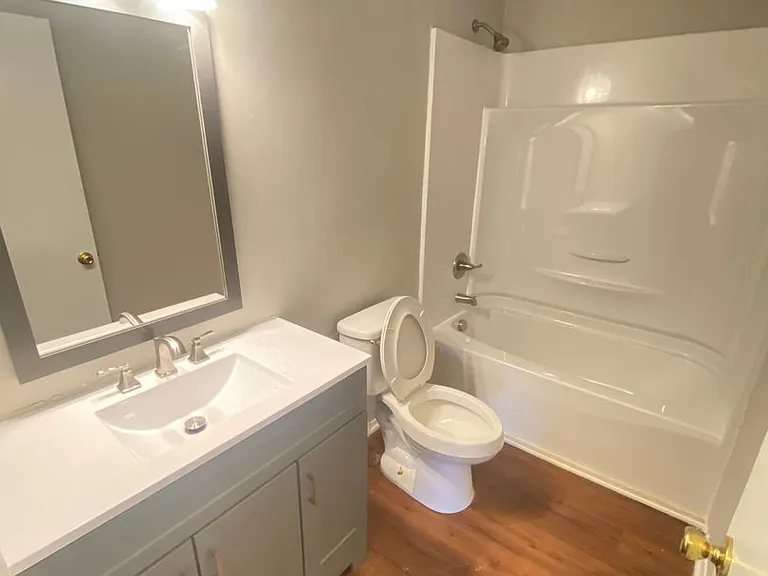 111 Briarcliff Dr — Photo 5