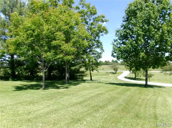 11175 Pike 41, Bowling Green, MO 63334