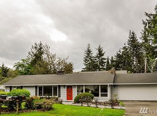 427 SW 200th St, Normandy Park, WA 98166