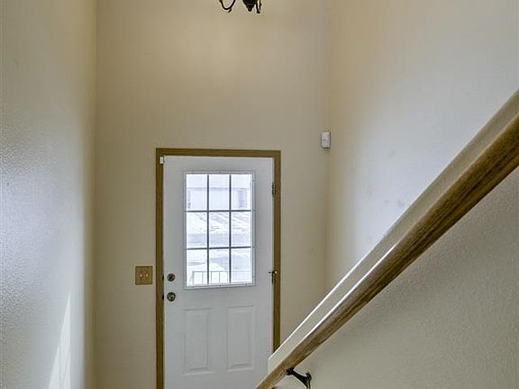 3rd image of 3408 Wilhelminia Dr