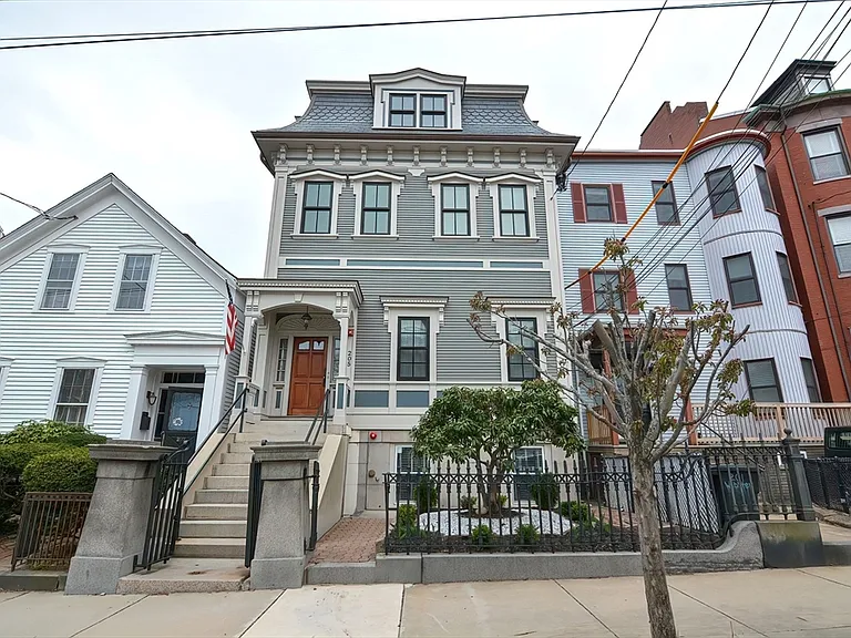205 Webster St #1 — Photo 20
