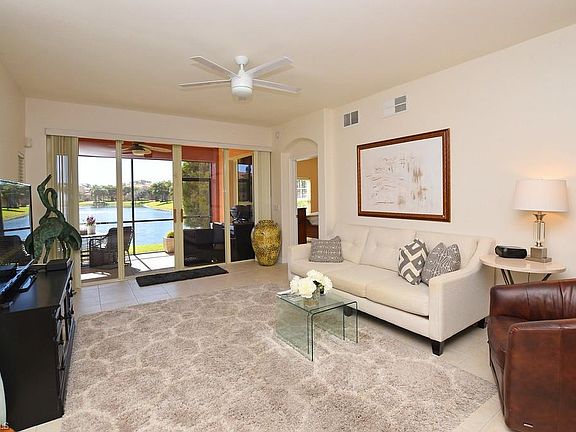 5th image of 8617 Via Rapallo Dr Unit 101