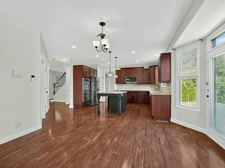 13636 Falcon Way — Photo 20
