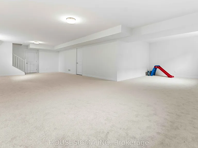 126 Lumen Pl — Photo 31