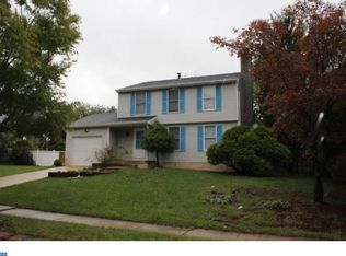 19 Drexel Gate Dr, Sicklerville, NJ 08081