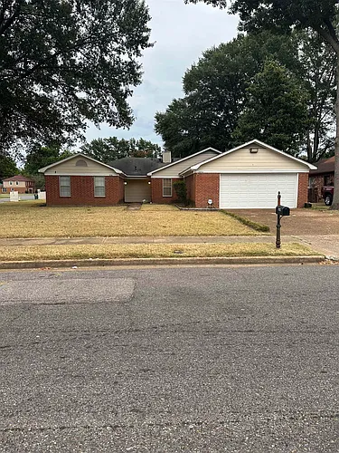 3350 Adeline St Photo 1