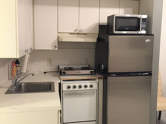 4th image of 2618 Collins Ave APT 326